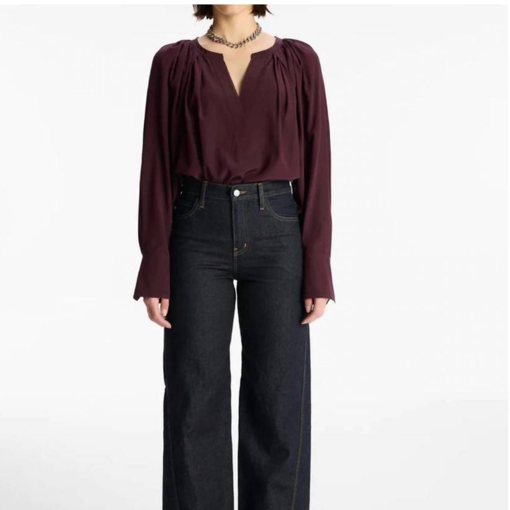 A.L.C. nomad silk top in chicory Size 6 Like New